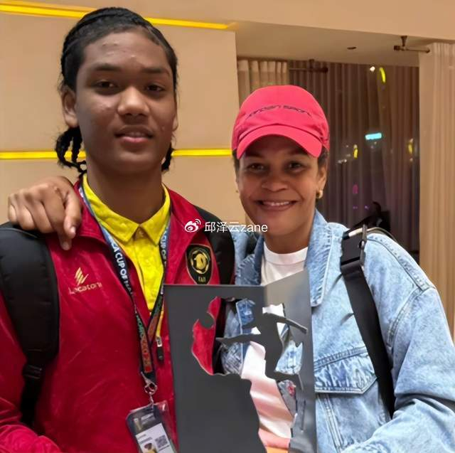 开云平台-国足未来最靠谱归化:17岁安哥拉国少队长来华试训,天赋出众|丹塞尔|法比奥|陕西|中国男足|王钰栋_新浪体育_新浪新闻