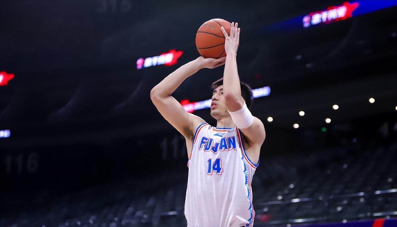 kaiyun-CBA最差的顶薪球员！场均2.1分，工资队内最高