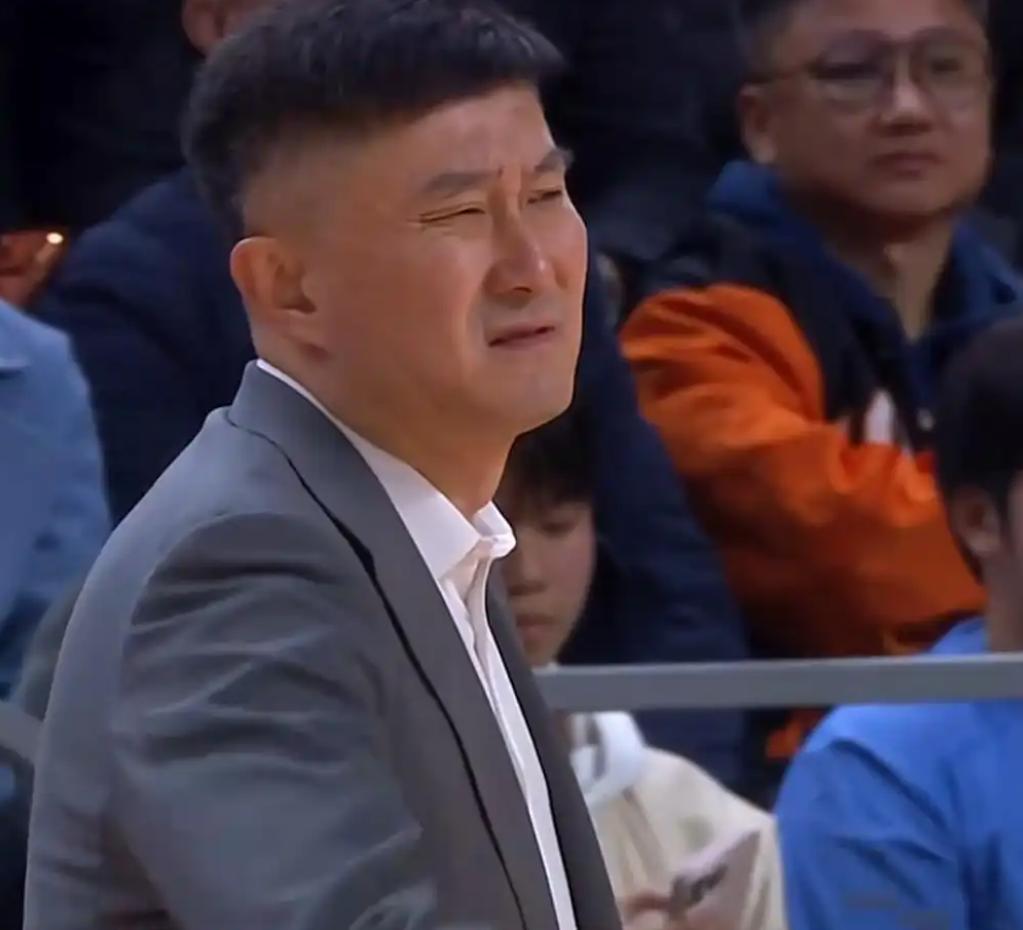 开云官网-破案了，王洪泽被杜锋骂哭真因曝光，和徐杰无关，教练恨铁不成钢