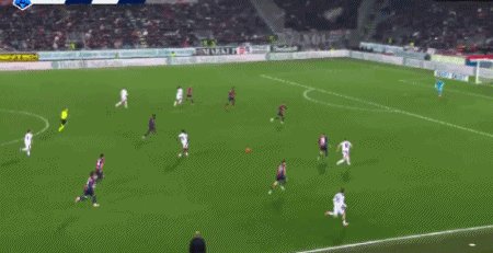 1767398083121016797.gif 开云官网-【早报】意甲新年首战,米兰小胜登顶!