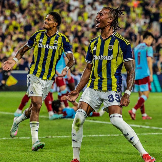 开云体育-穆里尼奥：阵容还不够，但我不会哭哭啼啼