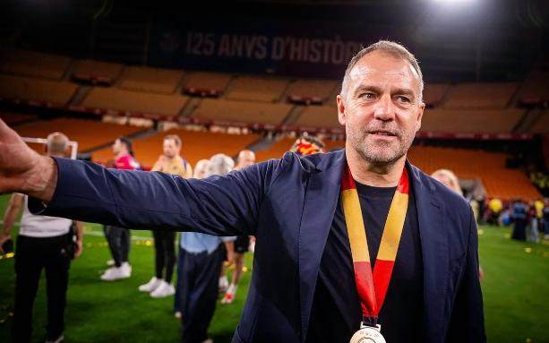 开云平台-巴萨总结：弗利克，一个有人情味的德国人