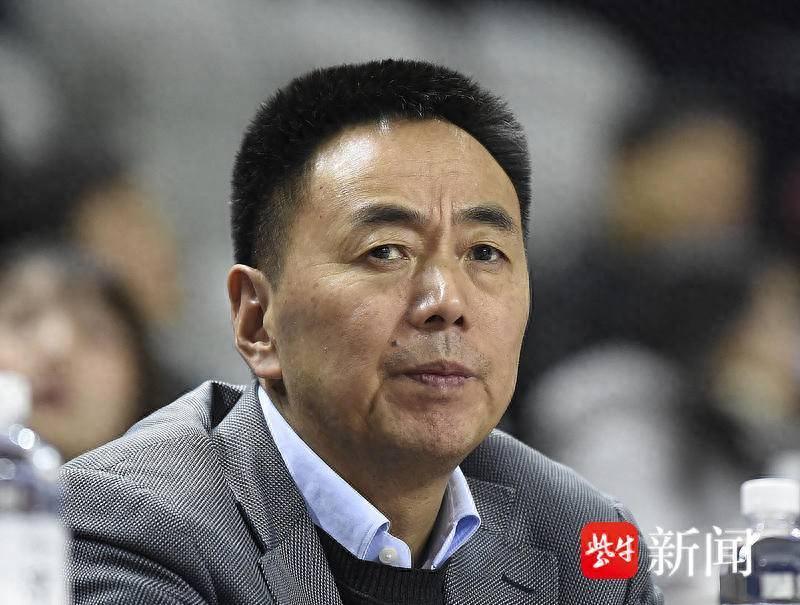 开云app-陈广川：俱乐部每年持续亏损2000-3000万，但会持续干下去