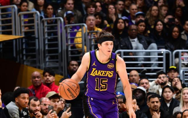 开云体育-轰38分创新高！里夫斯变詹皇绝配：5600万合同真香