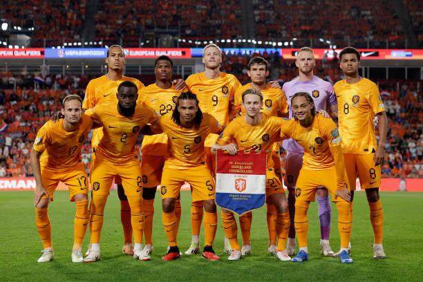 开云app-【欧预赛】哈克波抽射邓弗里斯助攻戴帽，荷兰3比0