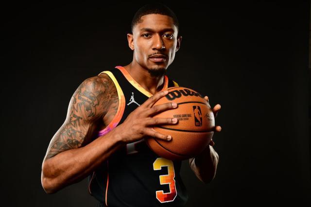 开云平台-【观察】比尔如何胜任控卫？太阳需要他化身库里