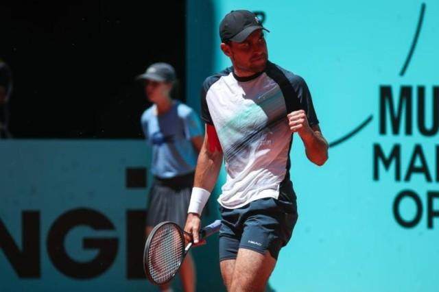 开云体育-【早报】你进球我三分，伦敦德比各取所需！