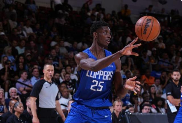 1657700449871009554.png 开云平台-快艇三少夏联积极证明自己 迪亚巴特正在脱颖而出