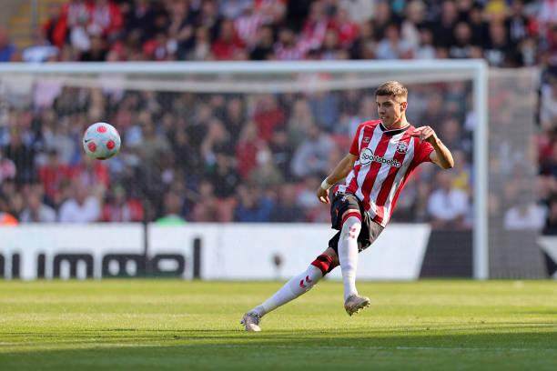 开云体育-状态堪忧！阿森纳断崖式滑坡，三连败被挤出前四