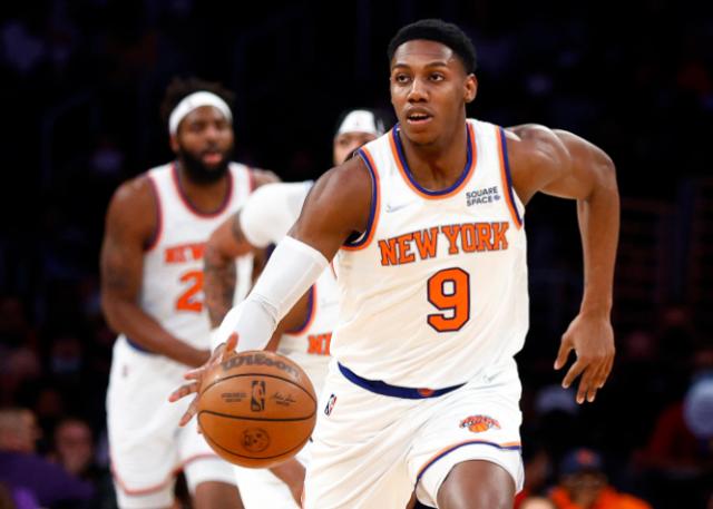 开云体育-尼克斯萎靡要再破再立？兰德尔锡伯杜失去高层信任