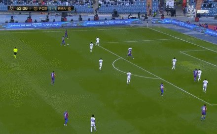 开云体育-【西超杯】F.巴尔韦德加时制胜 皇马3-2巴萨进决赛