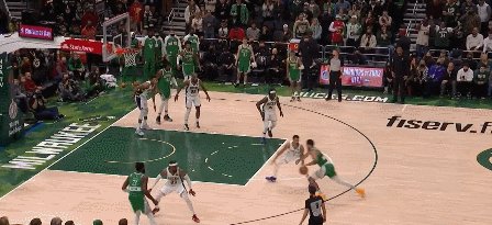 1640598772884025910.gif 开云平台-“关键时刻”数据惨不忍睹 绿衫军遇到无解瓶颈?