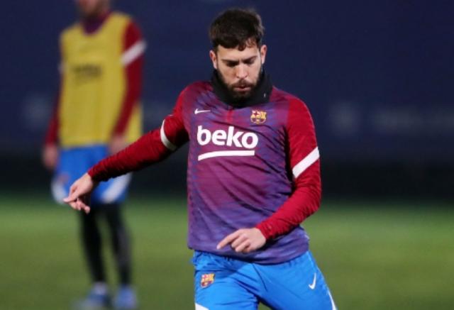 1640694716869010739.png 疫情覆盖西甲或致比赛延期 一支球队目前仅剩8人