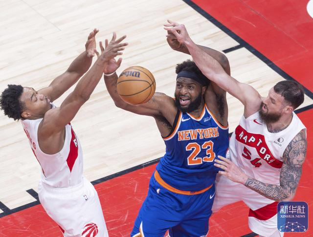 kaiyun-篮球 | NBA常规赛:猛龙不敌尼克斯|英格拉姆|篮板球|罗宾逊|布兰登-英格拉姆|迈尔斯·布里奇斯_新浪体育_新浪新闻