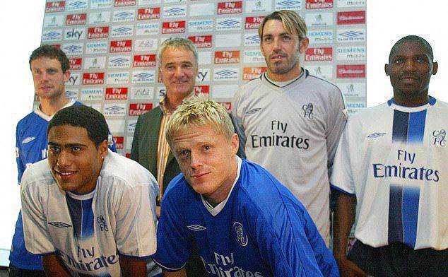 1634026331360072219.jpg 开云app-纽卡暴富后如何“开局”?来看看当年蓝军蓝月的做法