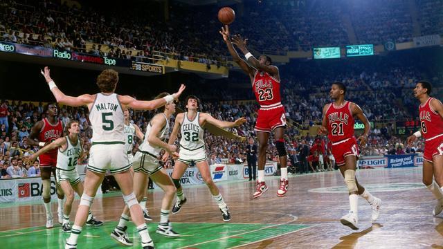 开云平台-乔丹创造的季后赛63分历史纪录，为何连常规赛得分前30都挤不进？