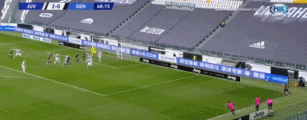 1618152700490086552.gif 【意甲】C罗中柱库卢莫拉塔破门 尤文3比1热那亚