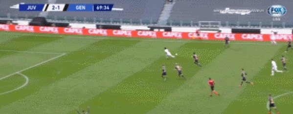 1618152705726061427.gif 【意甲】C罗中柱库卢莫拉塔破门 尤文3比1热那亚