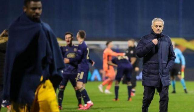 1617532326739059960.jpg 开云平台-乱世出乱象:经历惨败是如何成为豪门“标配”的?